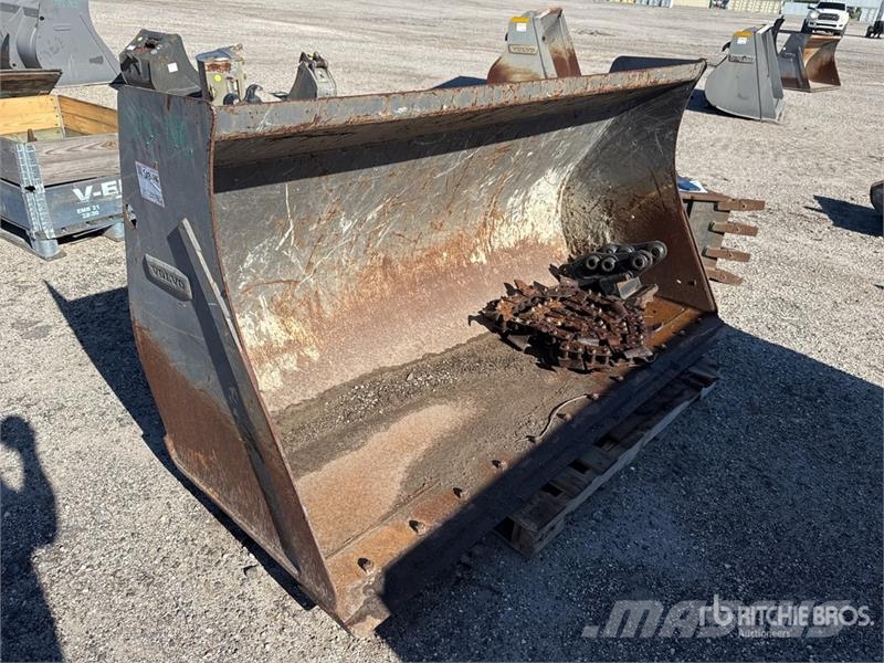 Volvo L35BKT1.2Y 79 in General Purpose Wheel Loader Buck دلاء