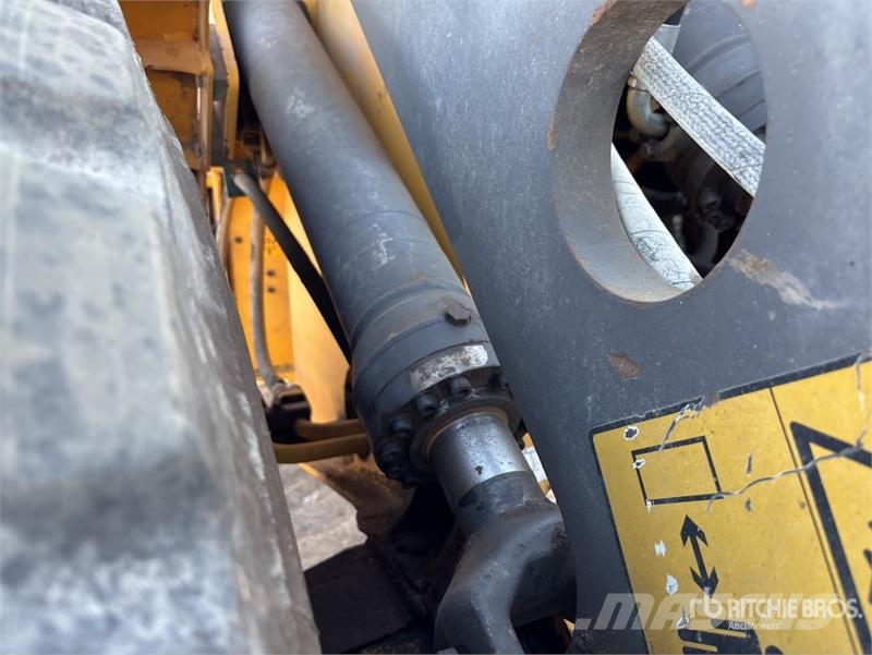 Volvo L60E Wheel Loader Gumikerekes homlokrakodók