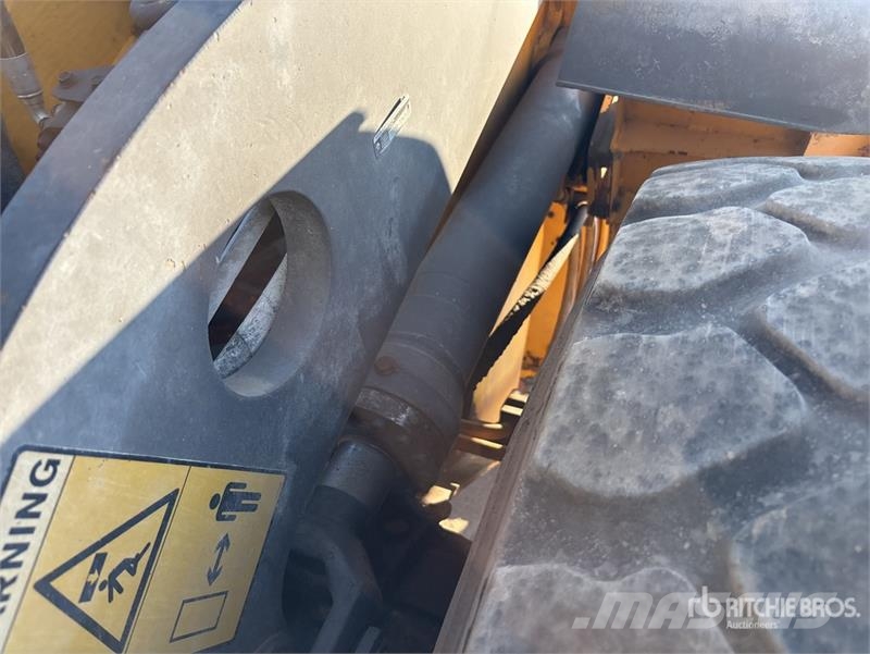 Volvo L60E Wheel Loader Gumikerekes homlokrakodók