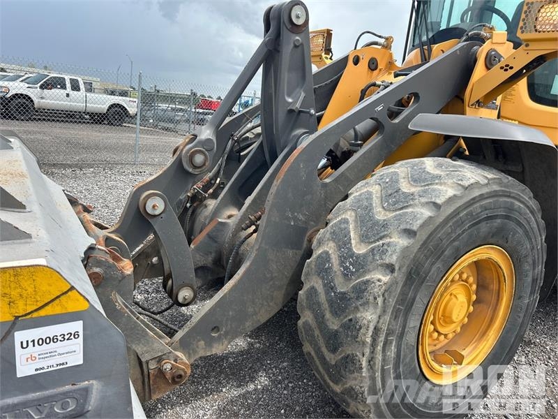 Volvo L70H Wheel Loader 轮式装载机