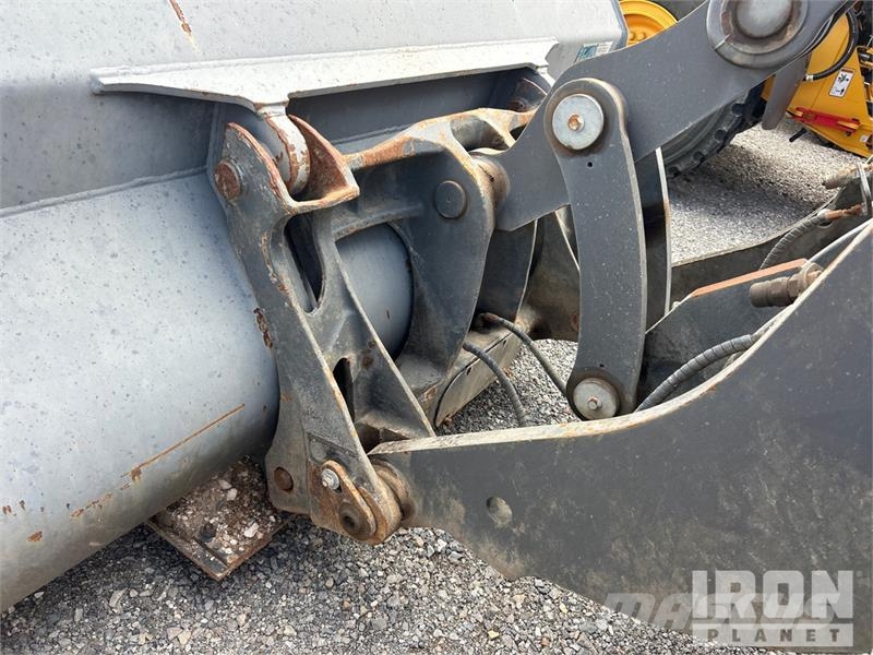 Volvo L70H Wheel Loader 轮式装载机