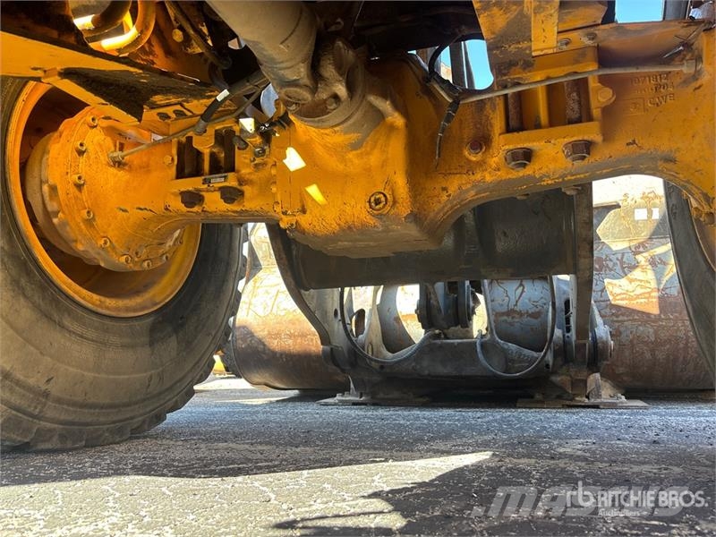 Volvo L90G Wheel Loader 휠로우더