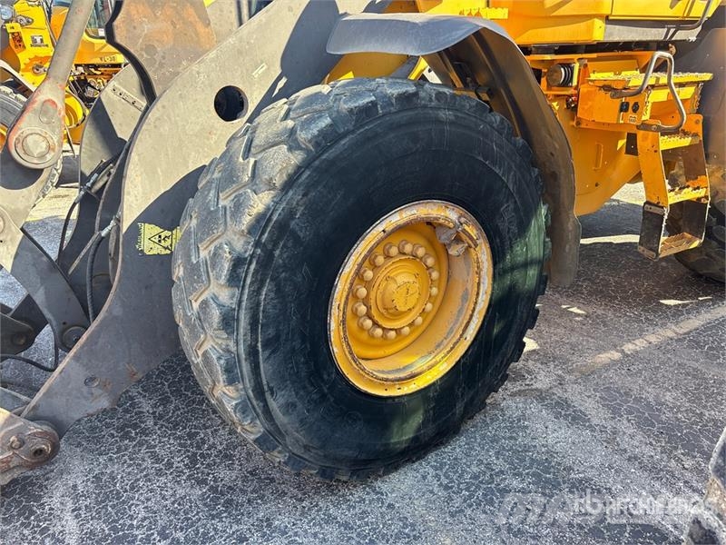 Volvo L90G Wheel Loader 휠로우더