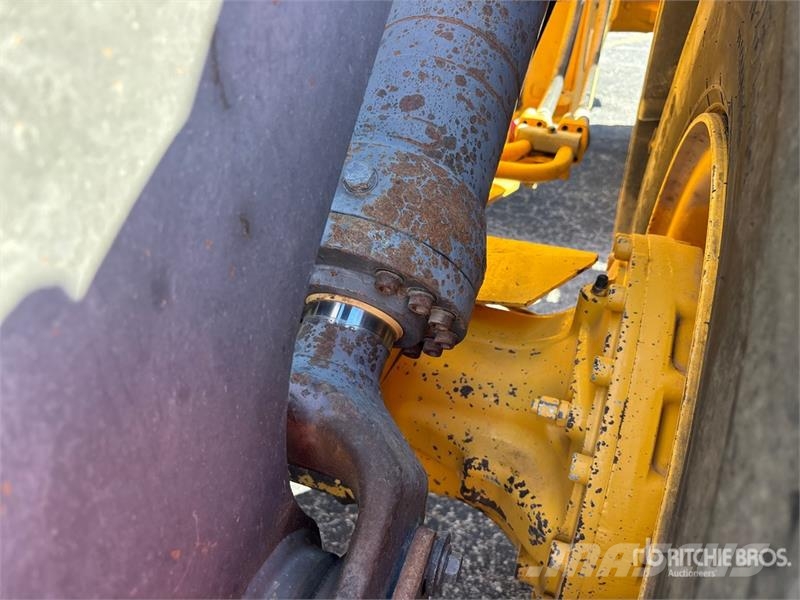 Volvo L90G Wheel Loader 휠로우더