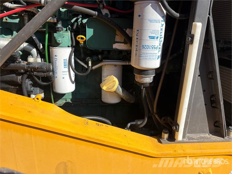 Volvo L90G Wheel Loader 휠로우더