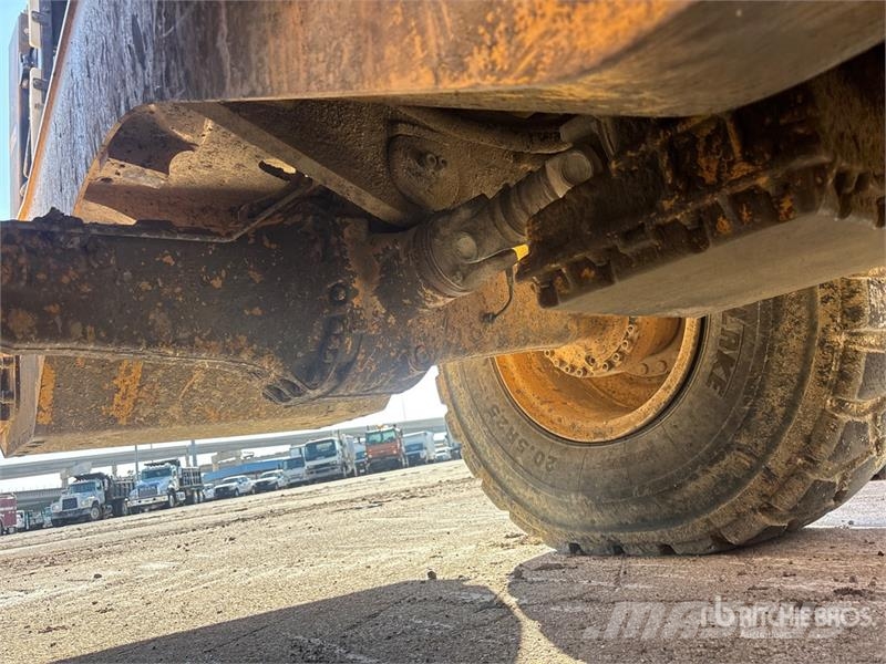 Volvo L90G Wheel Loader 휠로우더