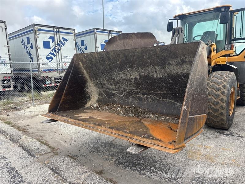 Volvo L90G Wheel Loader 휠로우더