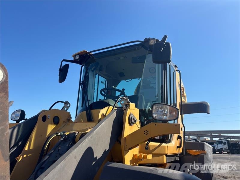 Volvo L90G Wheel Loader 휠로우더