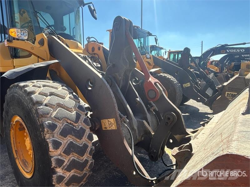 Volvo L90G Wheel Loader 휠로우더