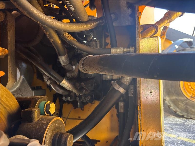 Volvo L90G Wheel Loader 휠로우더