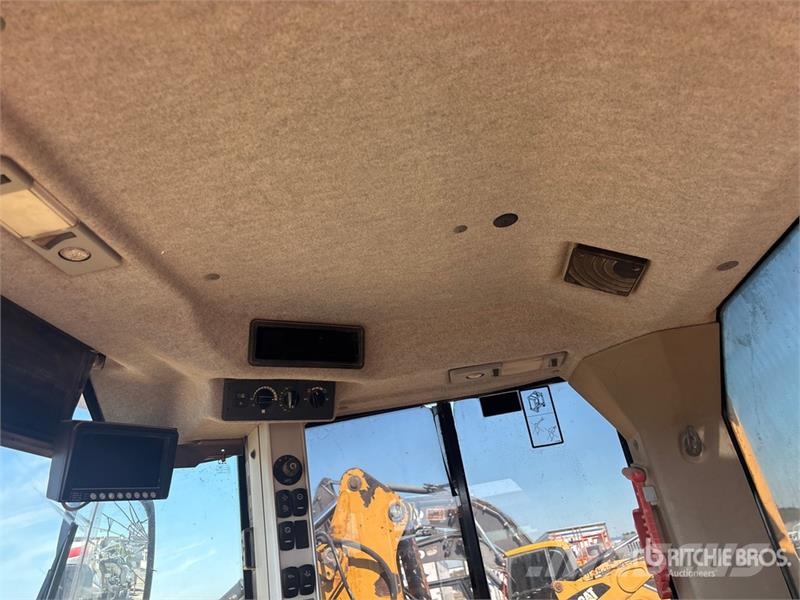 Volvo L90G Wheel Loader 휠로우더