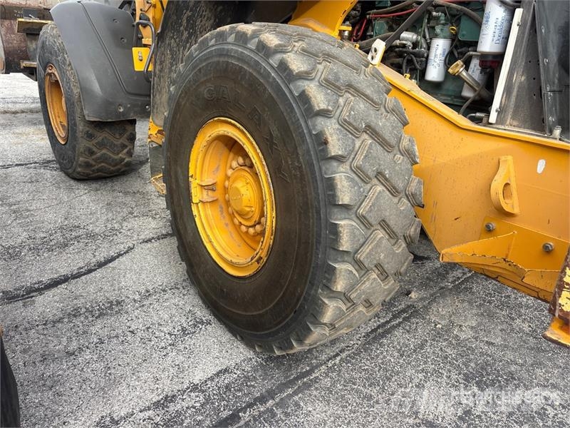 Volvo L90G Wheel Loader 휠로우더
