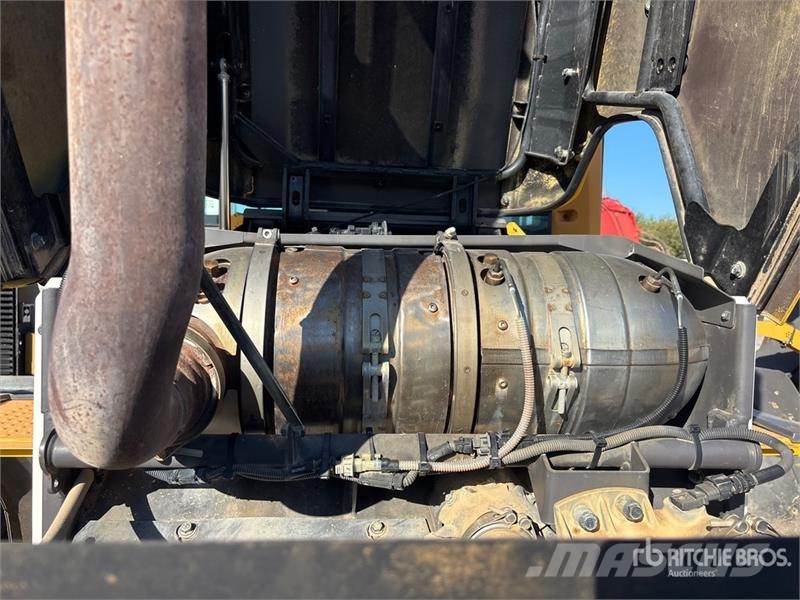 Volvo L90G Wheel Loader 휠로우더