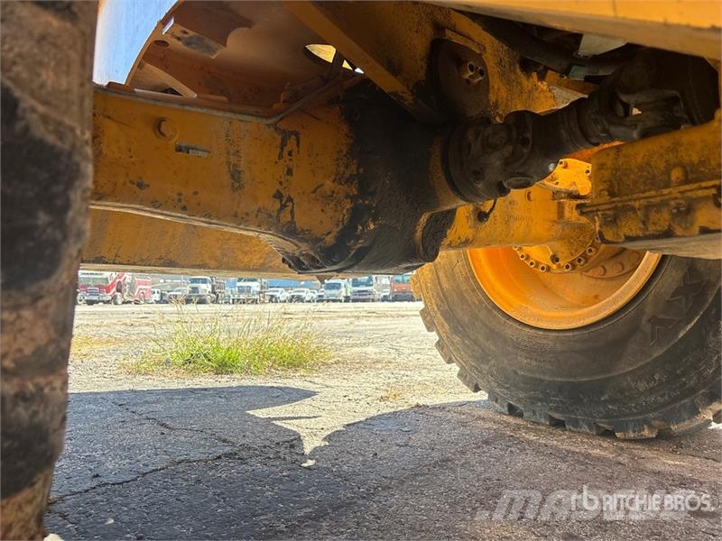 Volvo L90G Wheel Loader 휠로우더
