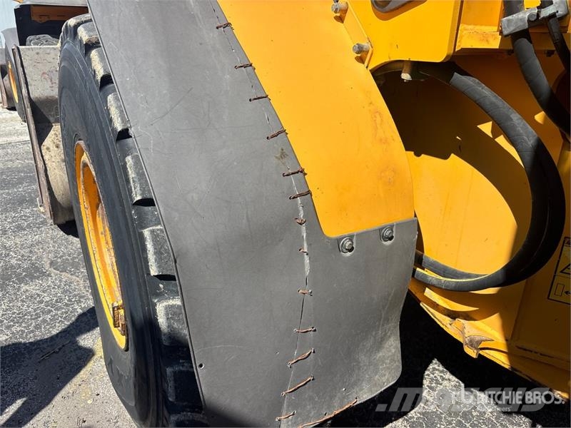 Volvo L90G Wheel Loader 휠로우더