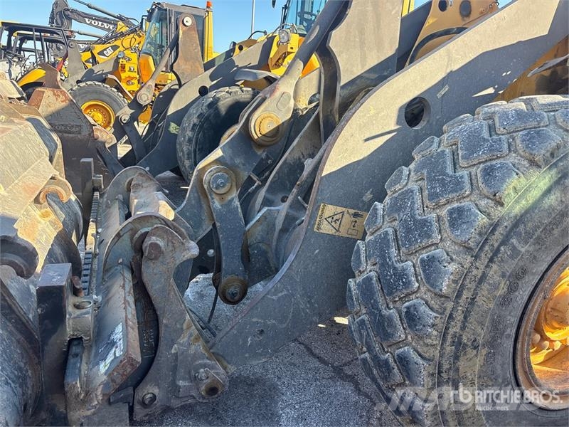 Volvo L90G Wheel Loader 휠로우더