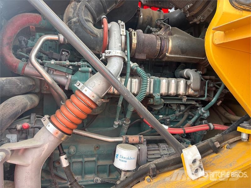 Volvo L90G Wheel Loader 휠로우더