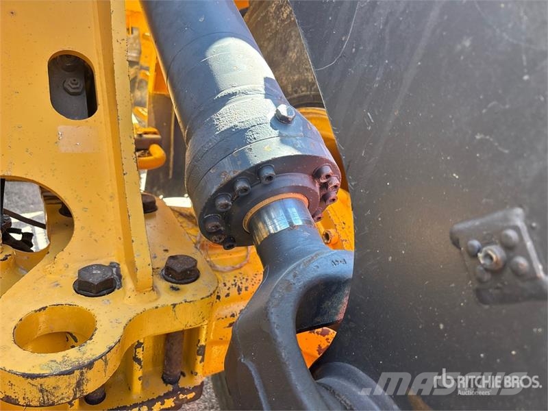 Volvo L90G Wheel Loader 휠로우더