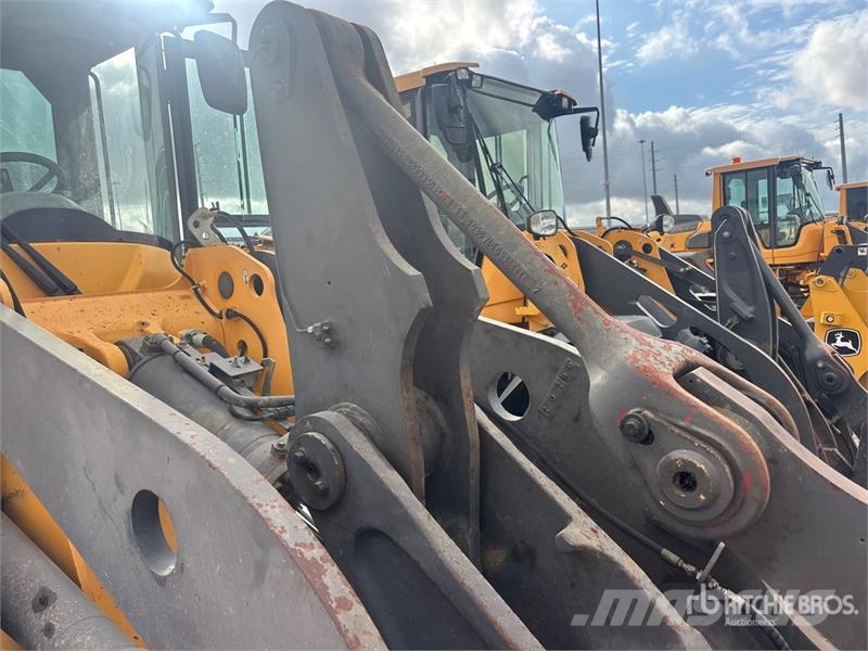 Volvo L90G Wheel Loader 휠로우더