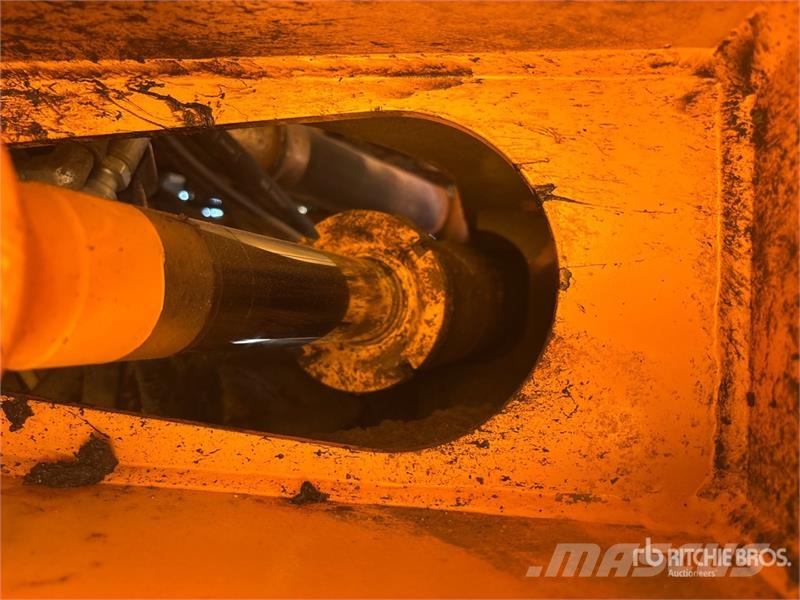 Volvo L90G Wheel Loader 휠로우더