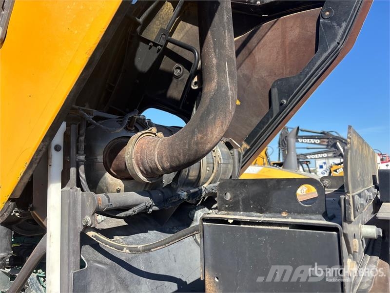 Volvo L90G Wheel Loader 휠로우더