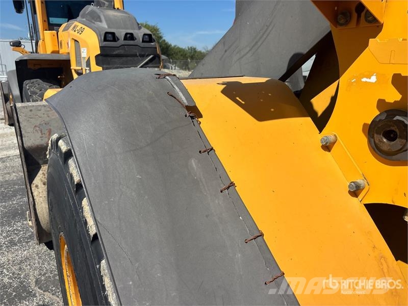 Volvo L90G Wheel Loader 휠로우더