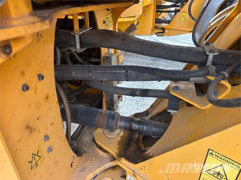 Volvo L90G Wheel Loader 휠로우더
