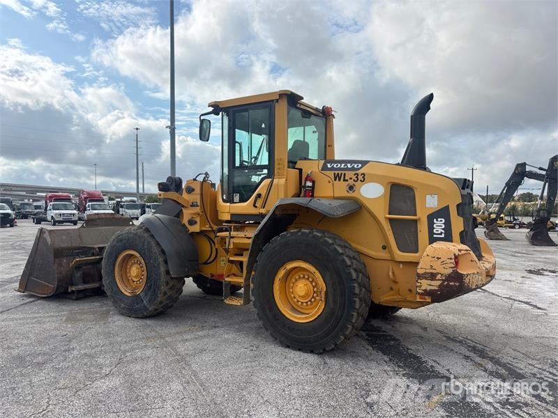 Volvo L90G Wheel Loader 휠로우더