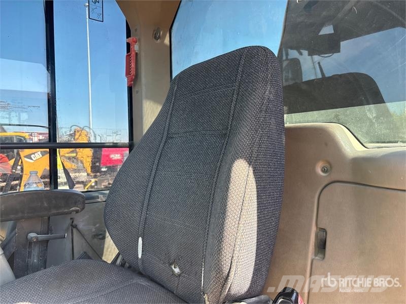 Volvo L90G Wheel Loader 휠로우더