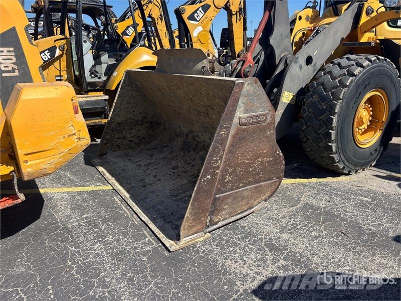 Volvo L90G Wheel Loader 휠로우더