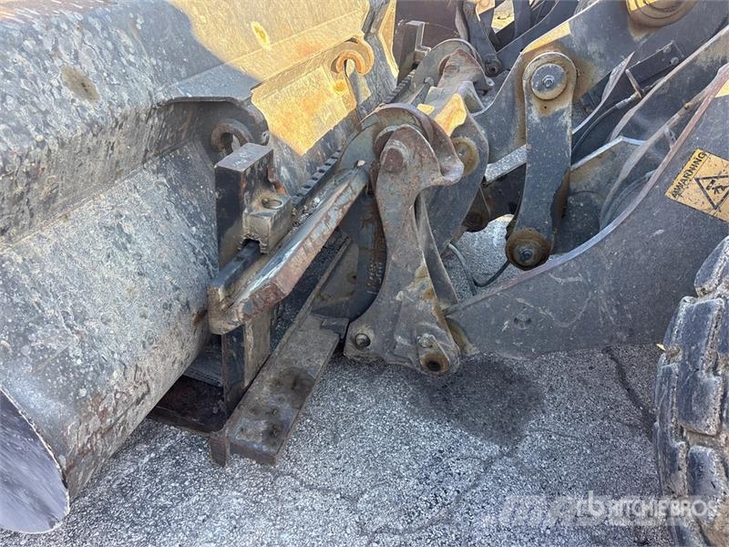 Volvo L90G Wheel Loader 휠로우더