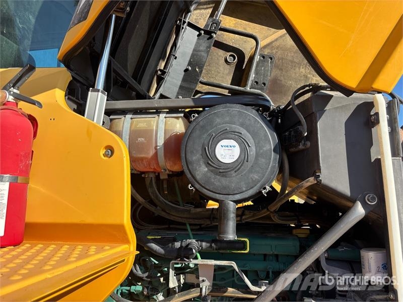 Volvo L90G Wheel Loader 휠로우더