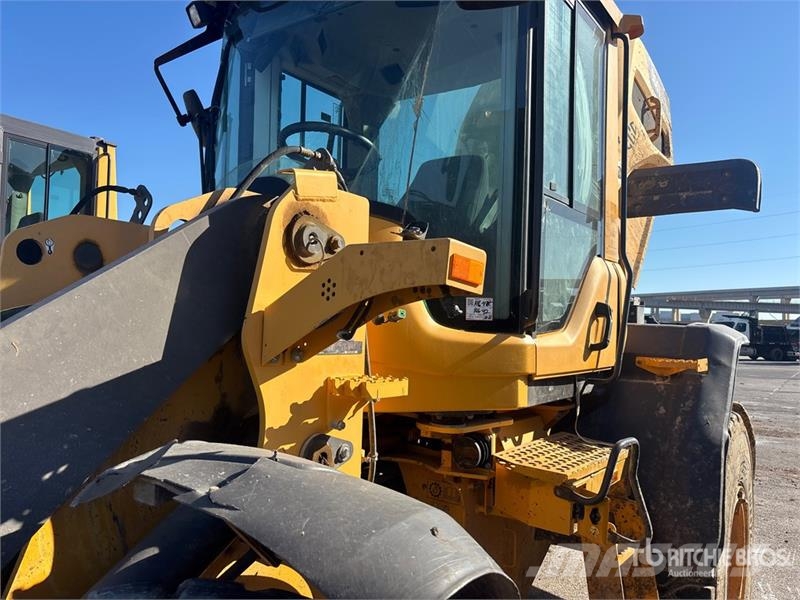 Volvo L90G Wheel Loader 휠로우더
