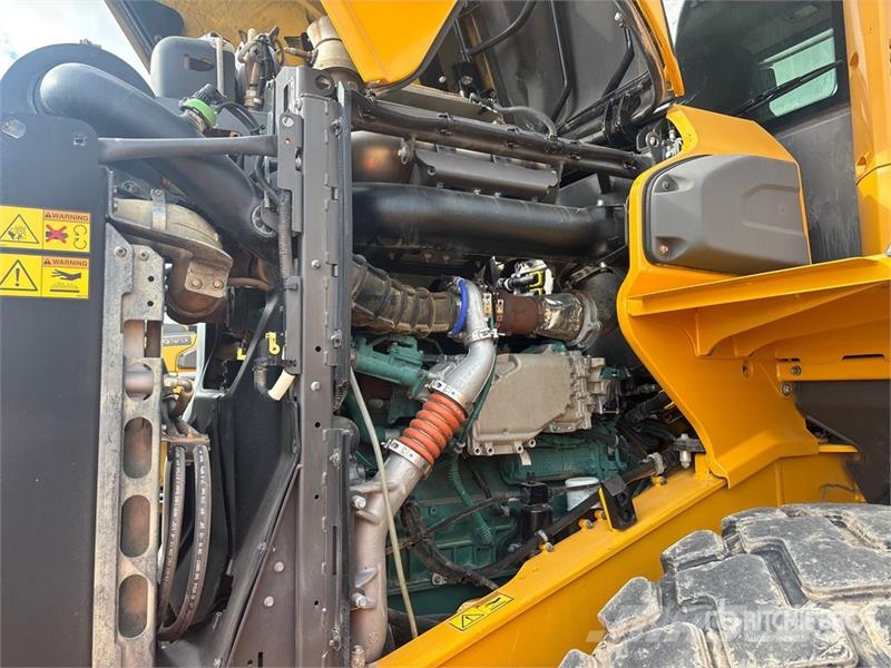 Volvo L90H Wheel Loader 휠로우더