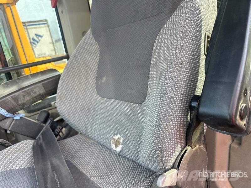Volvo L90H Wheel Loader 휠로우더