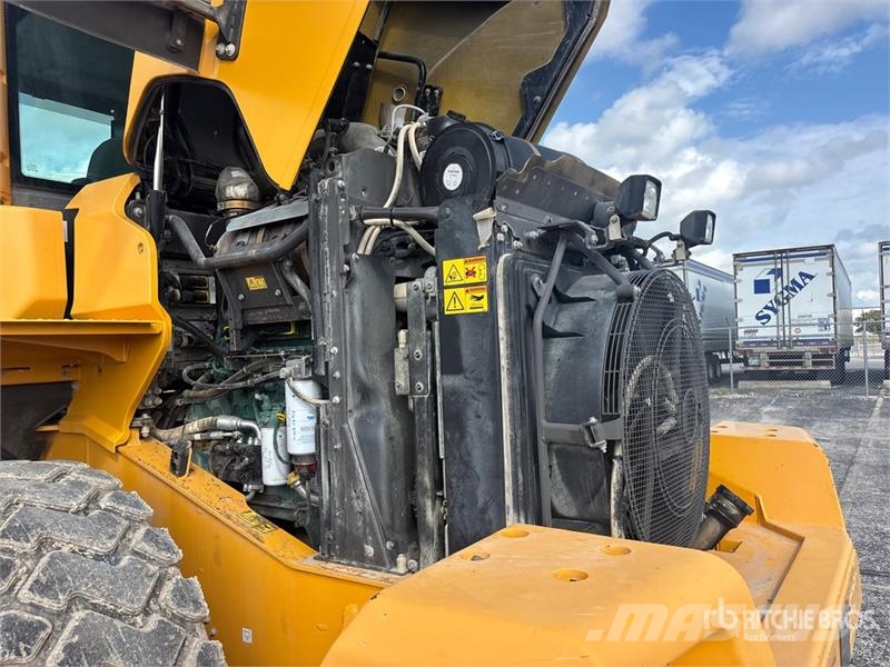 Volvo L90H Wheel Loader 휠로우더