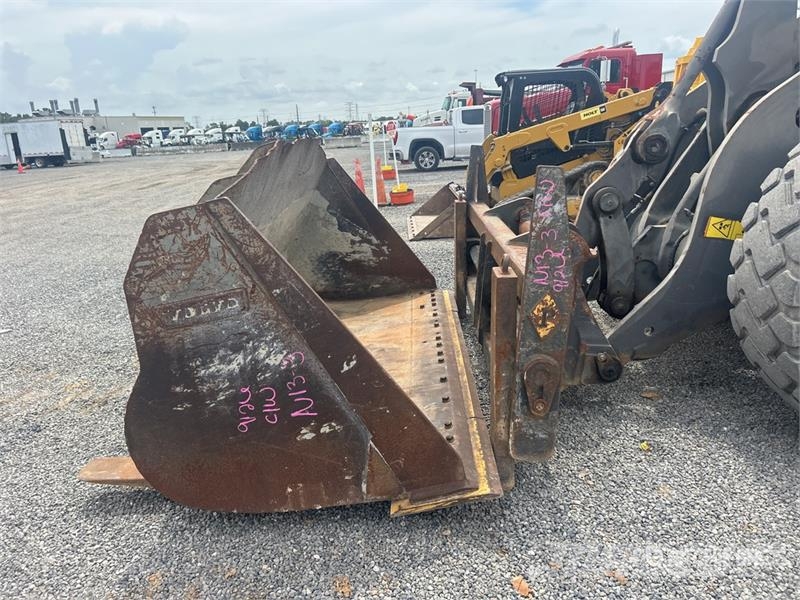 Volvo L90H Wheel Loader Wheel loaders