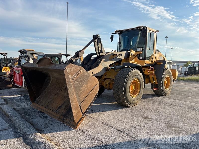 Volvo L90H Wheel Loader 휠로우더