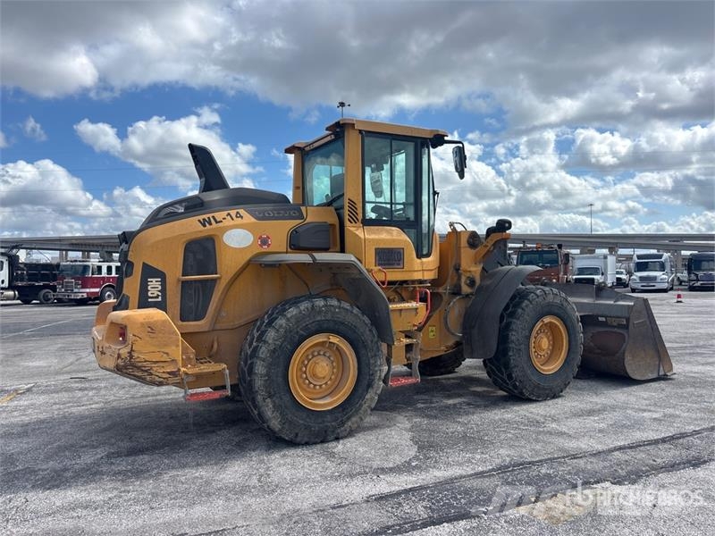 Volvo L90H Wheel Loader 휠로우더