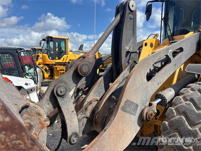 Volvo L90H Wheel Loader 휠로우더