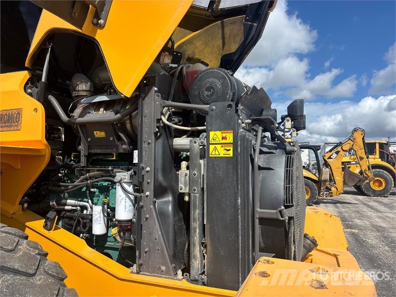 Volvo L90H Wheel Loader 휠로우더