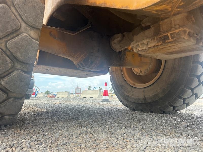 Volvo L90H Wheel Loader Wheel loaders