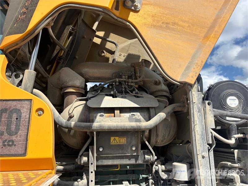 Volvo L90H Wheel Loader 휠로우더