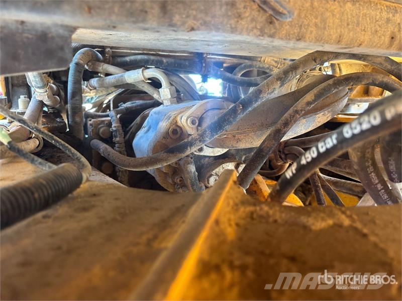 Volvo L90H Wheel Loader 휠로우더