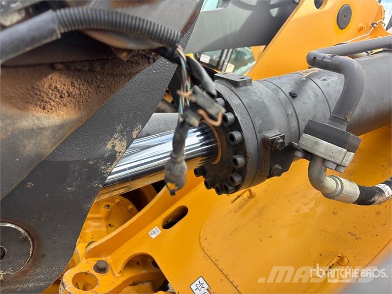 Volvo L90H Wheel Loader 휠로우더