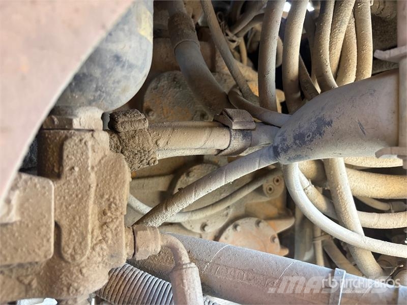 Volvo L90H Wheel Loader 휠로우더
