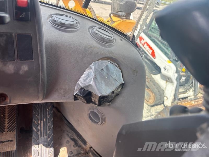 Volvo L90H Wheel Loader 휠로우더