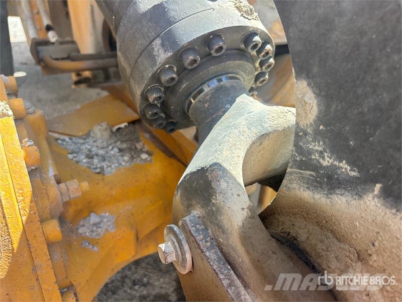 Volvo L90H Wheel Loader 휠로우더