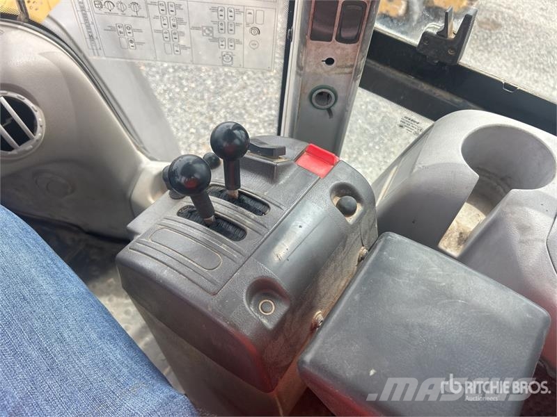 Volvo L90H Wheel Loader Wheel loaders