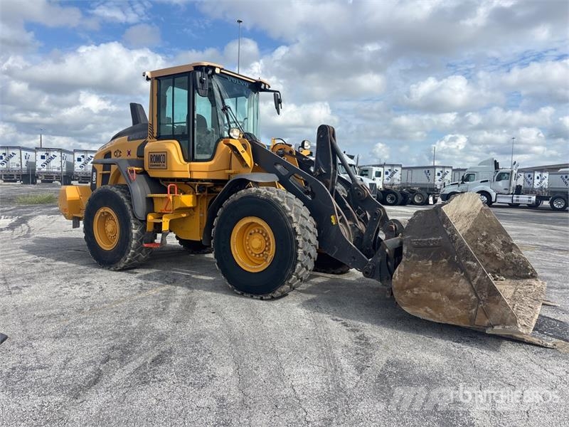Volvo L90H Wheel Loader 휠로우더